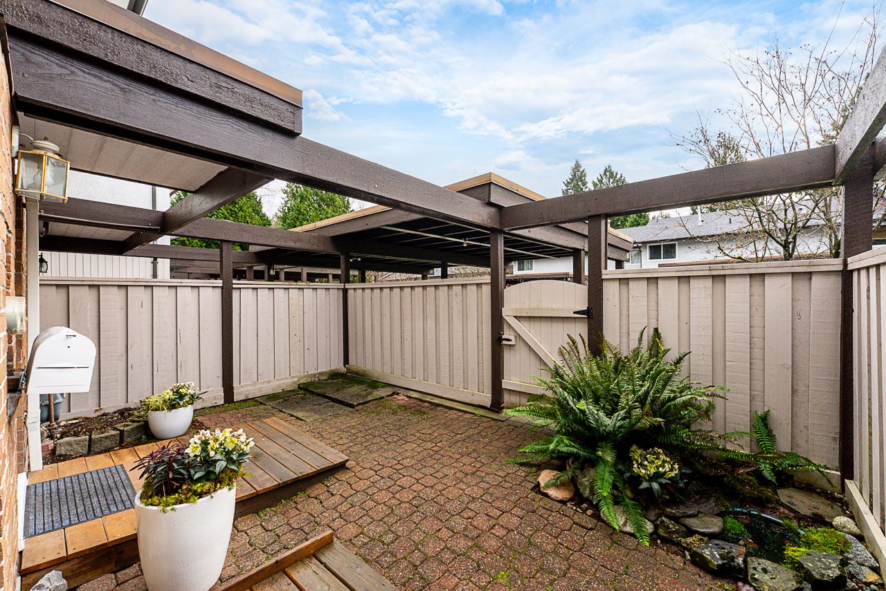 15- 3046 Coast Meridian Road - Photo 3